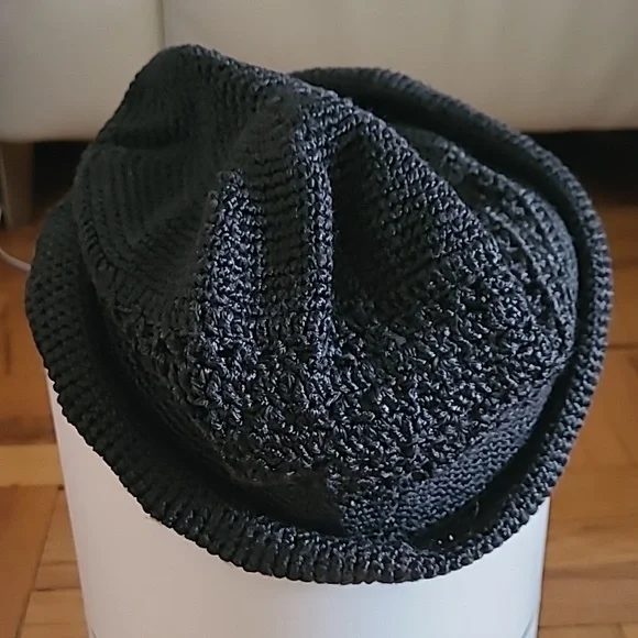 Handmade 👒 hat - Picture 2 of 8